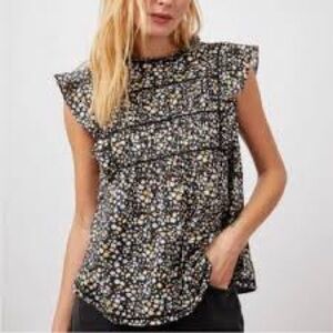 Rails Black Floral Ruffle Blouse! Women’s small! Perfect condition!